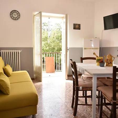 Apartment La Rosa Di Maggio *