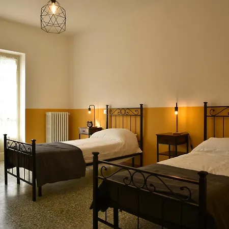 La Rosa Di Maggio La Morra