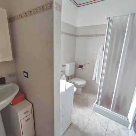 Apartment La Rosa Di Maggio La Morra