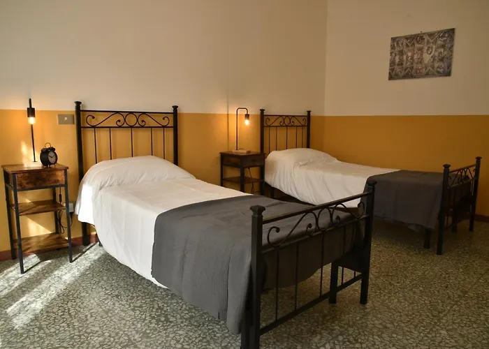 Διαμέρισμα La Rosa Di Maggio La Morra