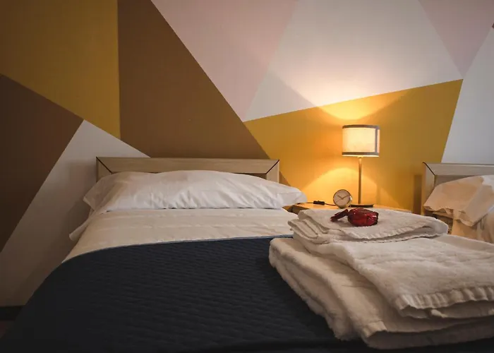 La Rosa Di Maggio La Morra